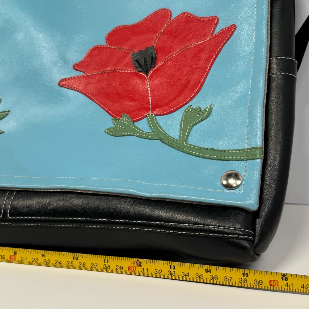 Queen Bee Creations- Chick Pea Blue and Black Shoulder Bag with Red Flower - Picture 15 of 16